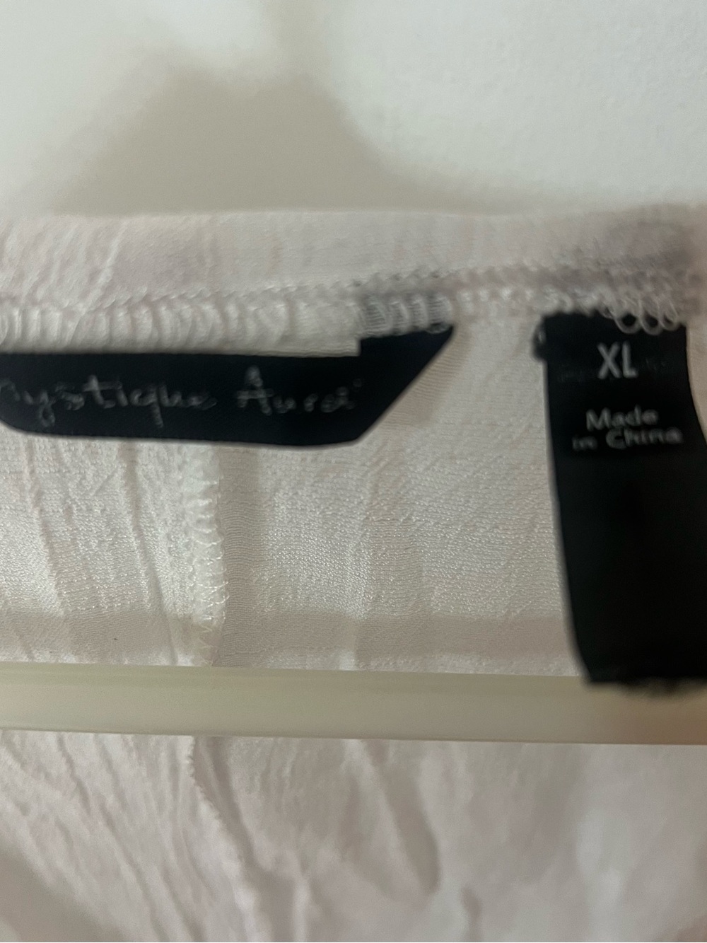 Mystique Aura White Crochet-Trim Tunic Top - Picture 3 of 3